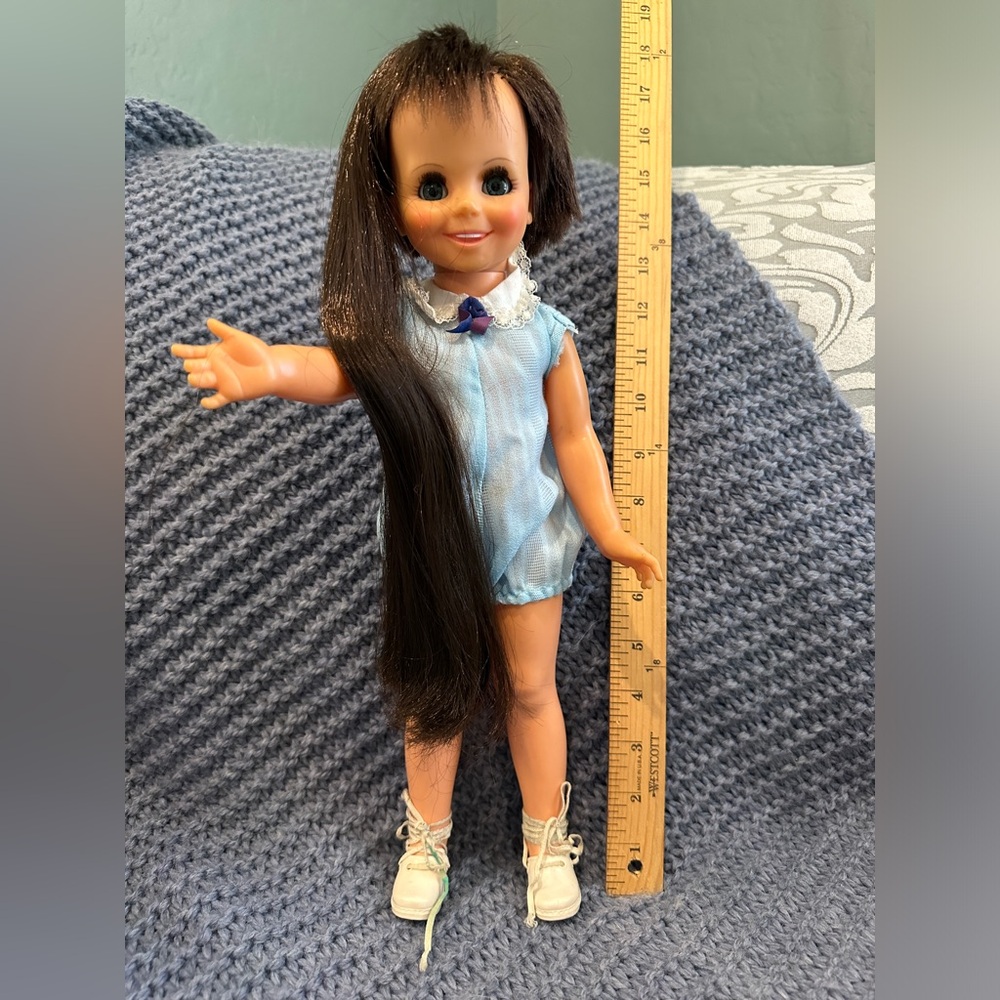 Vintage 1970s Mia Doll